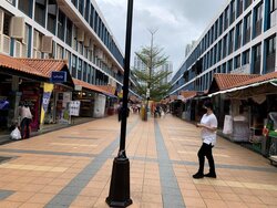 Toa Payoh Central (D12), Shop House #456650161